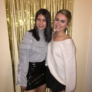 Meet your Posher, Carrington